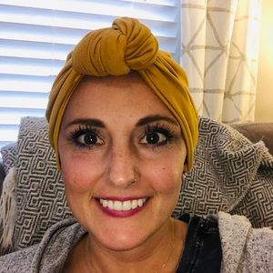 Meet your Posher, Alexis